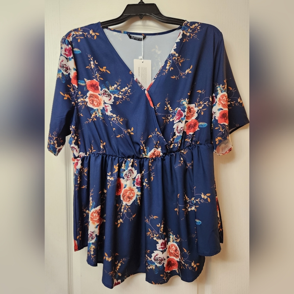 NEW Blue Flowered Blouse Top Size 18-20 Plus 2X